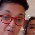 (Video) "ne mogu da se saberem, smanjio mi se pritisak": Marija Šerifović objavila snimak iz porodičnog doma, Jovana Pajić…