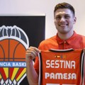 Sestina raskinuo ugovor sa Valensijom
