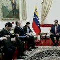 Poslednji snimak Madura pred hapšenje: Predsednik Venecuele primio kinesku delegaciju nekolliko sati pre agresije SAD (video)