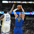 Dabl-dabl Jokića u pobedi Denvera nad Golden Stejtom, 10 poena Vukčevića u porazu Vašingtona