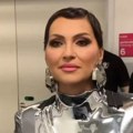 Povređena Nina Badrić: Poznato u kakvom je stanju pevačica nakon haosa u Banjaluci