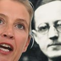 (Foto) Deda liderke AfD-a bio nacista! Šok porodična tajna najpopularnije političarke Nemačke: Postavio ga Hitler lično!