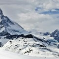 Topljenje glečera otkrilo posmrtne ostatke nemačkog alpiniste koji je nestao pre skoro 40 godina