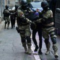 Tri osobe uhapšene zbog ubistva Šveđanina u Sarajevu: Pod jakim merama policije stigli u zgradu Tužilaštva