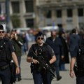 Potera u francuskoj: Stotine policajaca i žandarma traga za "Muvom" i grupom napadača