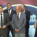 Sramno i beskrupulozno! Predsednik POKS obmanjuje javnost: Zloupotrebljava proslavljene srpske sportiste u političke svrhe…