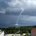 Stravično nevreme divlja hrvatskom, izdata upozorenja: Kiša ne prestaje, poplave prodiru, domaćinstva ugrožena! (foto…