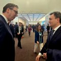 "Prilika za jačanje saradnje i ekonomsko povezivanje" Predsednik Vučić u Davosu razgovarao sa predsednikom Vlade Moldavije…