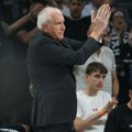 Grobari probili decibele u Areni kad je ušao Željko Obradović