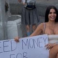 Starleta razbesnela Srbiju: Zarađuje 30.000 evra mesečno, a sada prosi na ulici: Kada pročitate za šta traži novac ostaćete u…