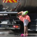 Beogradski vodovod: Na ulicama postavljeno 18 cisterni sa pijaćom vodom