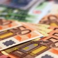 Evro u slamarici ili dinar u banci – broker otkriva dva razloga za bolju računicu