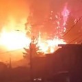 Raste broj mrtvih u požarima u Čileu, sprovode se evakuacije: Velike vrućine pogoršavaju stanje (video)