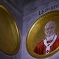 Mozaik sa likom pape Lava XIV zasijao van zidina bazilike Svetog Pavla
