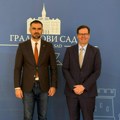 „Tradicionalno dobri odnosi Srbije i Australije“ Gradonačelnik Novog Sada održao sastanak sa ambasadorom Australije Mićin…