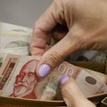 Plata dve trećine zaposlenih u Srbiji je između 470 i 900 evra: Žene i dalje zarađuju manje od muškaraca
