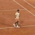 Nadam se da više neću igrati protiv Francuza: Novak raspoložen pred novinarima posle pobede