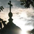 Književni čas održan ispred crkve Pokrova Presvete Bogorodice u Babinom Mostu