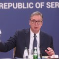 Vučić u obraćanju: Ekonomska pomoć ugroženima i penzionerima, jeftiniji lekovi, ostavka možda u julu