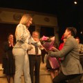 Scena za bis: Dragan zaprosio Danijelu na bini nakon predstave: Publika emotivni čin dočekala ovacijama (foto)