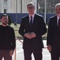 „Vučićeva lična igra“: Zbog čega je po mišljenju sagovornika Danasa Srbija potpisala deklaraciju sa mirovnog samita o…