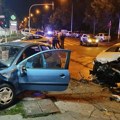 Nesreća na miljakovcu: Smrskana vozila u Borskoj ulici, policija na terenu (foto)
