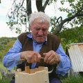 Miroslav iz sela kod Prijepolja je pravi deka zmaj: Ima skoro 90 godina i zlatne ruke