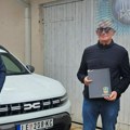 Centar za socijalni rad Medveđa dobio terensko vozilo