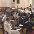 (VIDEO) SNS u Užicu neće "doček" za Vučića: Opozicija bila „za“, vlast oborila predlog