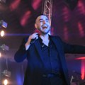 Snimci sa nastupa Darka Lazića u Zenici se masovno šire na mrežama, evo zbog čega: Pevač na meti kritika (video)