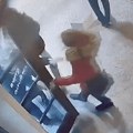 СНС портали: Није било одгуривања, грађани да верују њиховим, а не својим очима