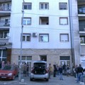 Odloženo iseljenje devet porodica na Vračaru: Izvršitelji i policija se povukli, porodice i dalje u strahu