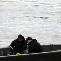 Automobil sleteo u Moraču, iz reke izvučena tela oca i šestogodišnjeg sina