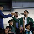 Novak i Divac na fudbalskom spektaklu u la! Uživo pratili okršaj Mesija i Joveljića! Nole se radovao golu Srbina! (video…