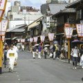 Japan će zabraniti turistima da prilaze gejšama: Pipaju, slikaju i upadaju na privatni posed