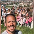 Nikola Rokvić se sastao sa porodicom, objavio emotivan snimak za Uskrs: "Da trenutak večno traje"