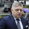 Premijer slovačke oporavljaće se kod kuće: Fico prevezen iz Banske Bistrice u Bratislavu