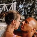 "Dao mi je ključ od kuće i karticu pre nego što me je upoznao": Zorana (35) se preselila u Holandiju zbog fudbalera, pa…