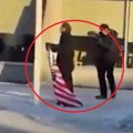 Nemački komičar pokušao da podigne američku zastavu na Grenlandu: To nije smešno (video)