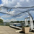 „Gole žice“ i pokidani kablovi pod naponom – da li će iko reagovati na opasan prizor sa Savskog keja (FOTO) (VIDEO)