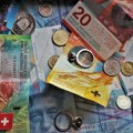 Ostavka šefa centralne banke oborila švajcarski franak