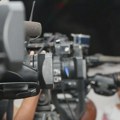 ANEM: Nastavljeni napadi na novinare, najugroženiji Dinko Gruhonjić i Ana Lalić
