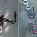 Brutalna tuča u Rusiji Ljudi u crnom zapucali na grupu u maskirnim uniformama, umešan i Vagner, pucali, gazili se kolima…
