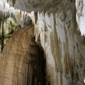 Bogata pećinskim nakitom sa dugom pešačkom stazom: Više od 4.000 turista obišlo je Rajkovu pećinu ove sezone