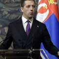 Đurić: Najoštrije osuđujem neprimerene komentare o zdravstvenom stanju Vučića