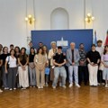 Mladima iz Dortmunda priređen prijem u novosadskoj Gradskoj kući: Pobratimski odnosi dva grada traju 43 godine