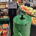 Supermarketi u Srbiji počeli da naplaćuju proizvod koji je do juče bio besplatan! Dobro pogledajte u svoj račun (foto)