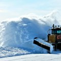Haos na putevima Srbije: Vozačima prete sneg, led i odroni, pojedini pravci potpuno neprohodni