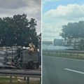 Prvi snimci sa mesta teške nesreće kod Stare Pazove: Vozač poginuo, gas i dalje curi (video)