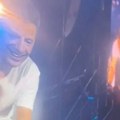 Baka (92) tajno otišla na koncert Sakisa Ruvasa: Pevač prekinuo nastup kad je ugledao, usledilo neočekivano